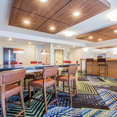 Holiday Inn Express & Suites - Albany Airport - Wolf Road By Ihg Εξωτερικό φωτογραφία