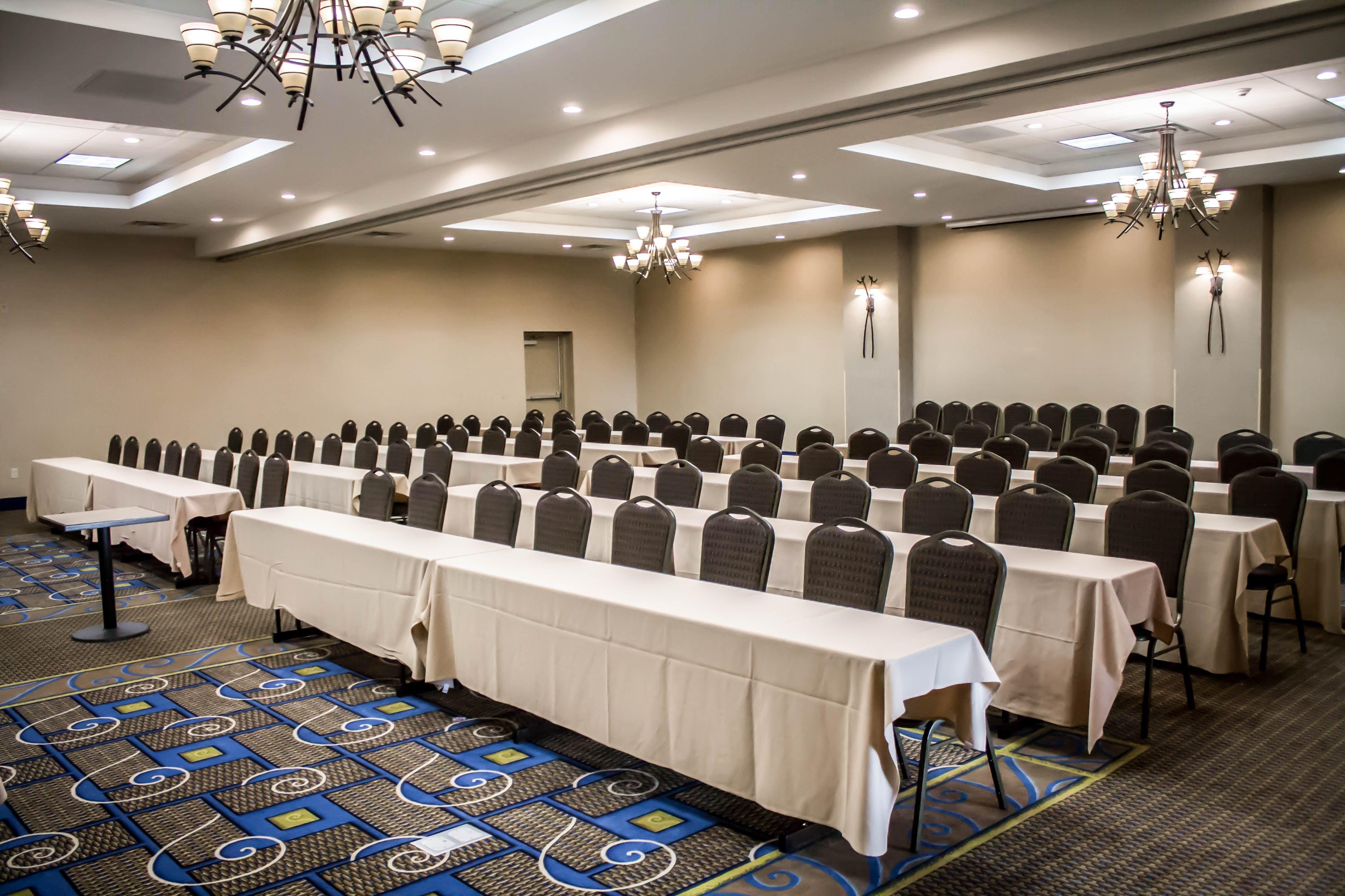 Holiday Inn Express & Suites - Albany Airport - Wolf Road By Ihg Εξωτερικό φωτογραφία