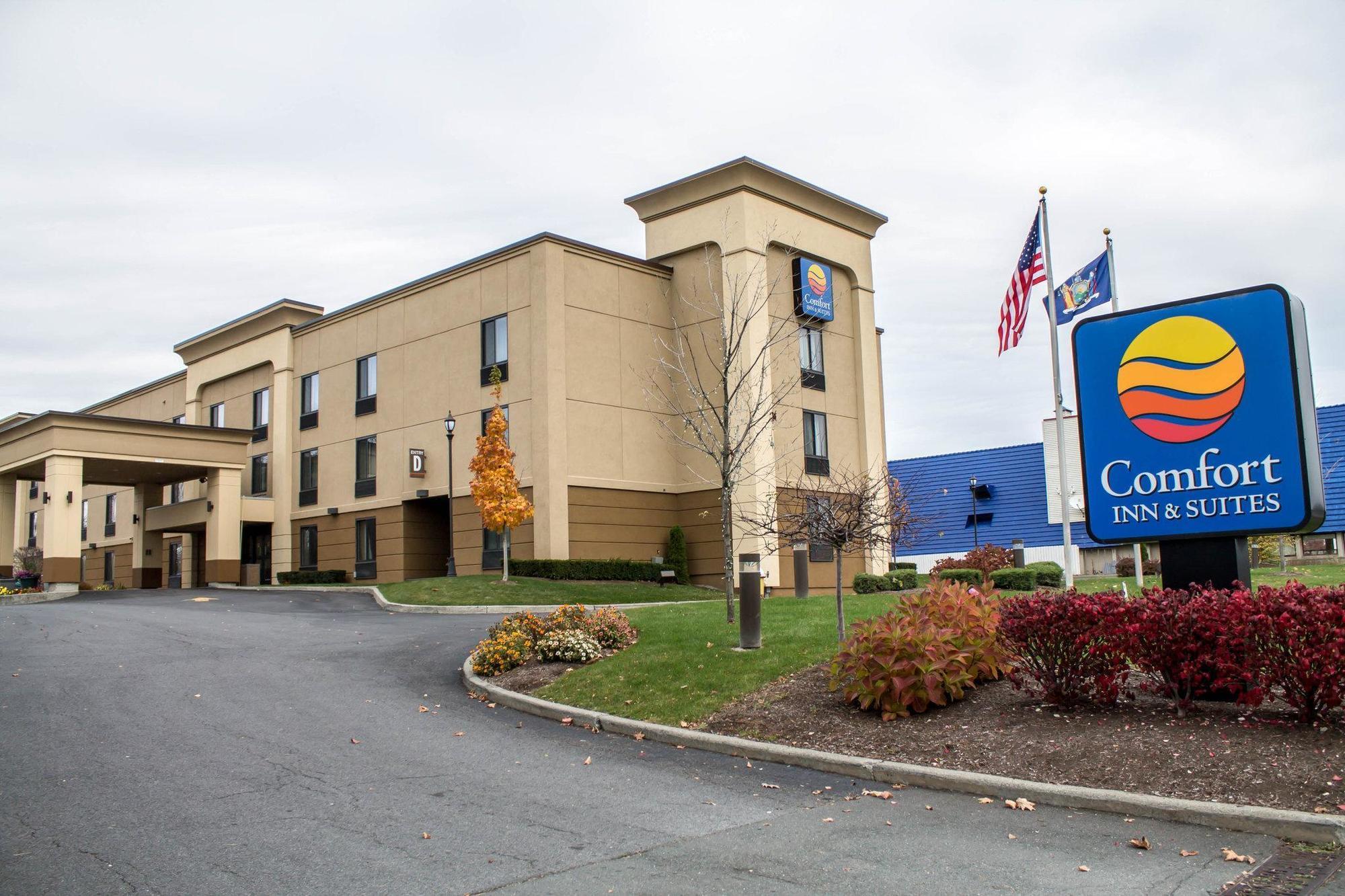 Holiday Inn Express & Suites - Albany Airport - Wolf Road By Ihg Εξωτερικό φωτογραφία