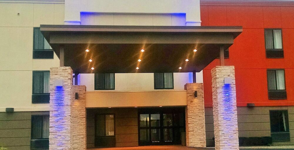Holiday Inn Express & Suites - Albany Airport - Wolf Road By Ihg Εξωτερικό φωτογραφία